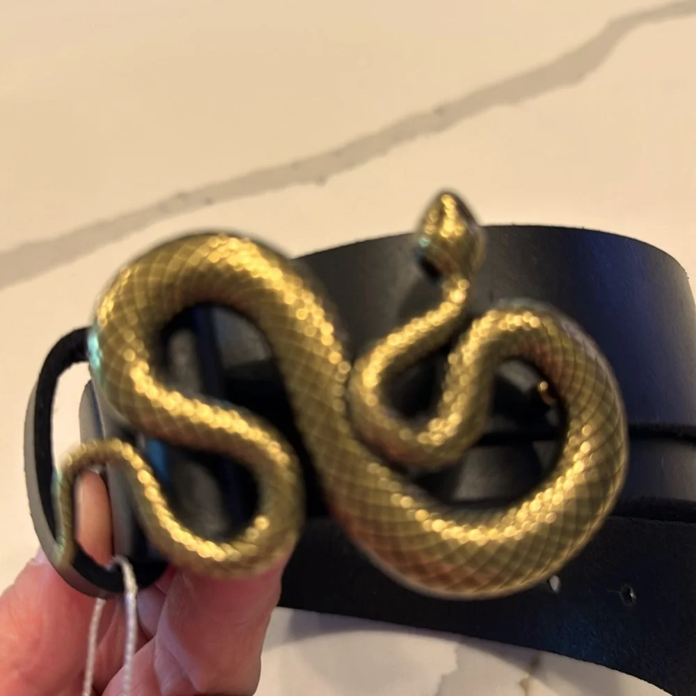Snake buckle genuine leather belt